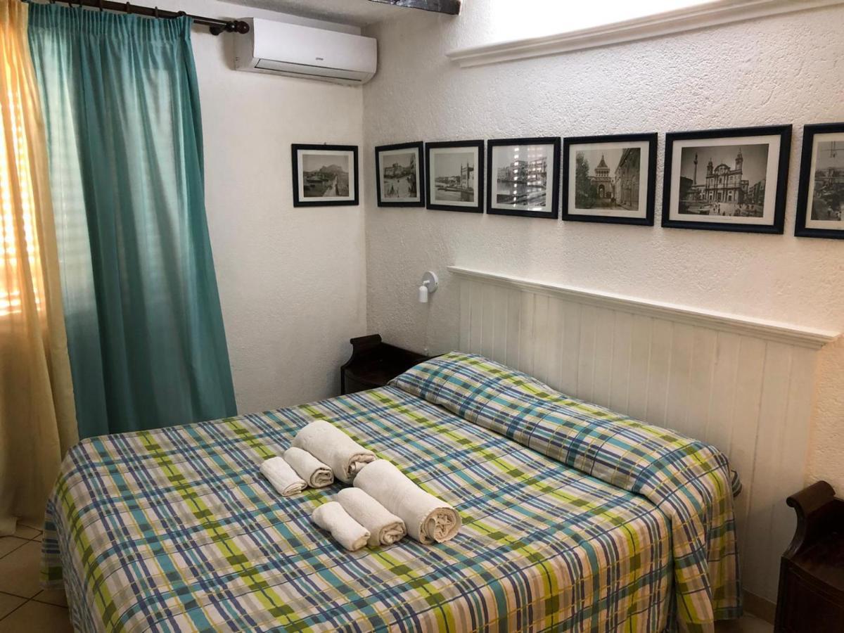 Bahalara Alloggio Palermo Buitenkant foto